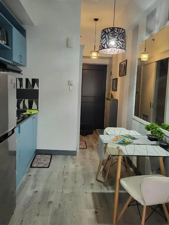 Legaspi Loft Suite Manila Apartment